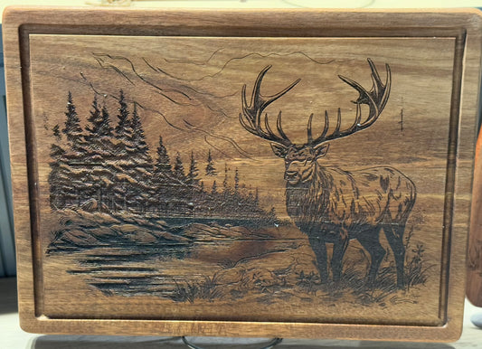 Elk Cutting board